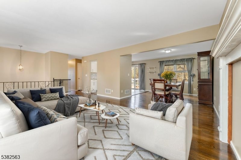 Dining room, Interior, Living room, Pendant Lights, Wood Texture Flooring