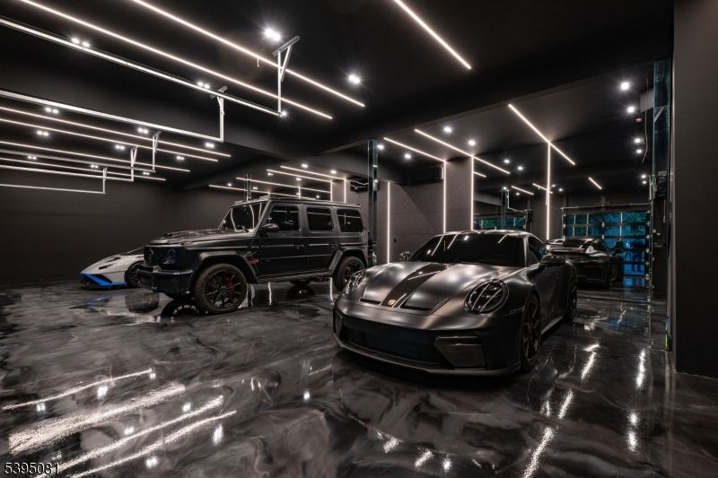 Garage, Interior, Recessed Lighting