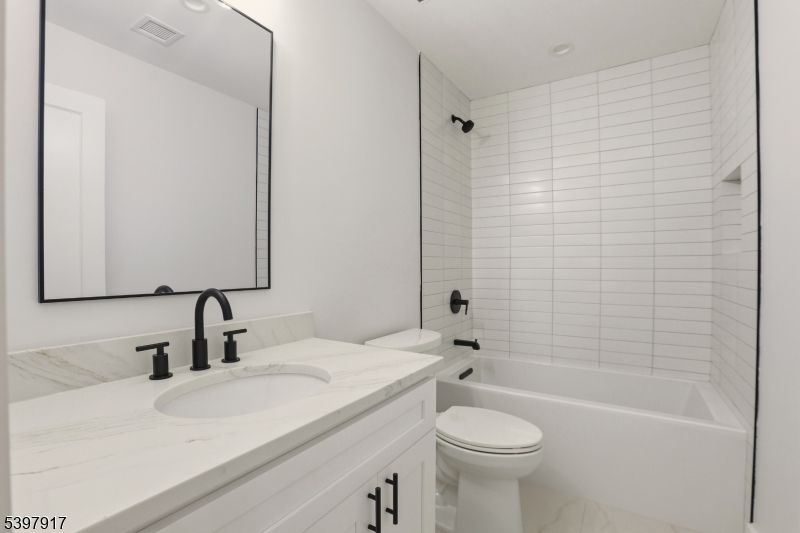 Bathroom, Interior, Marble, Recessed Lighting