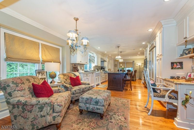Chandelier, Dining room, Interior, Kitchen, Living room, Pendant Lights, Recessed Lighting, Wood Texture Flooring