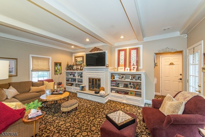 Fireplace, Interior, Living room, Recessed Lighting