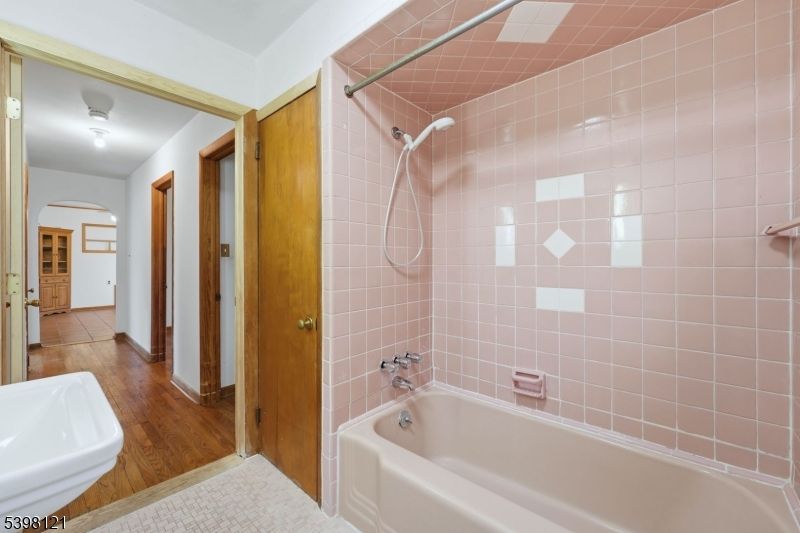 Bathroom, Interior, Wood Texture Flooring