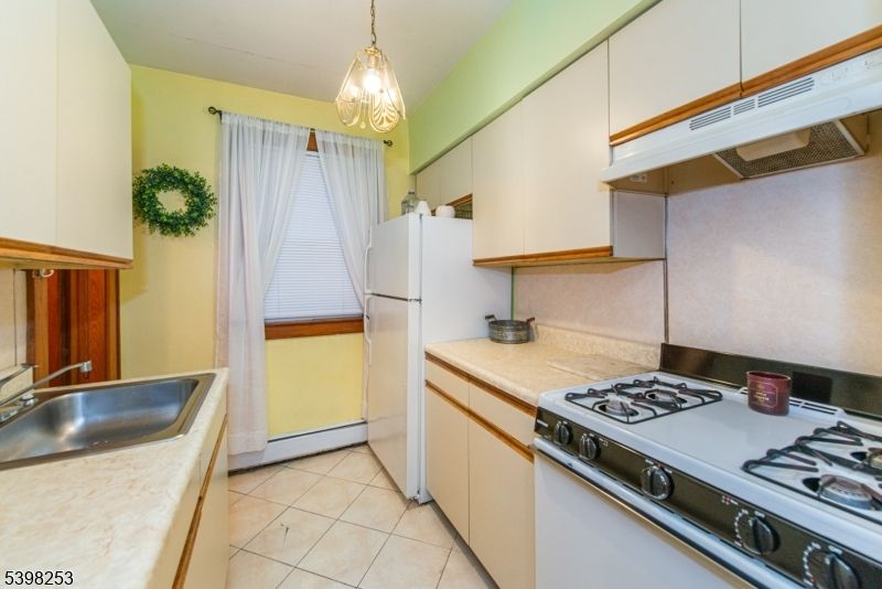 Interior, Kitchen, Pendant Lights