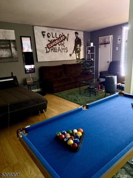 Billiard Table, Game Room, Interior, Living room, Wood Texture Flooring