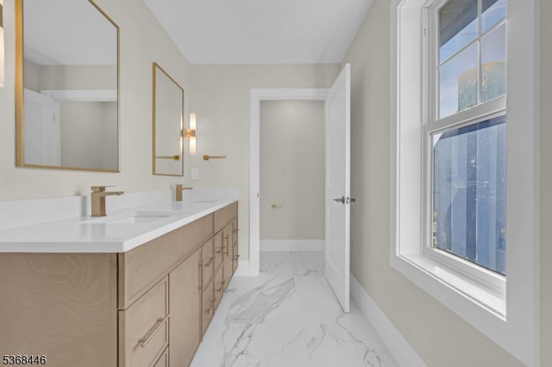 Bathroom, Dual Sink Vanities, Interior, Marble