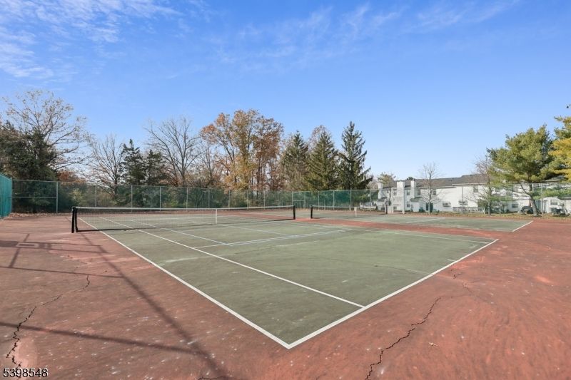 Exterior, Tennis Courts