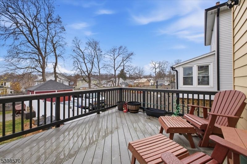 Exterior, Wood Texture Flooring