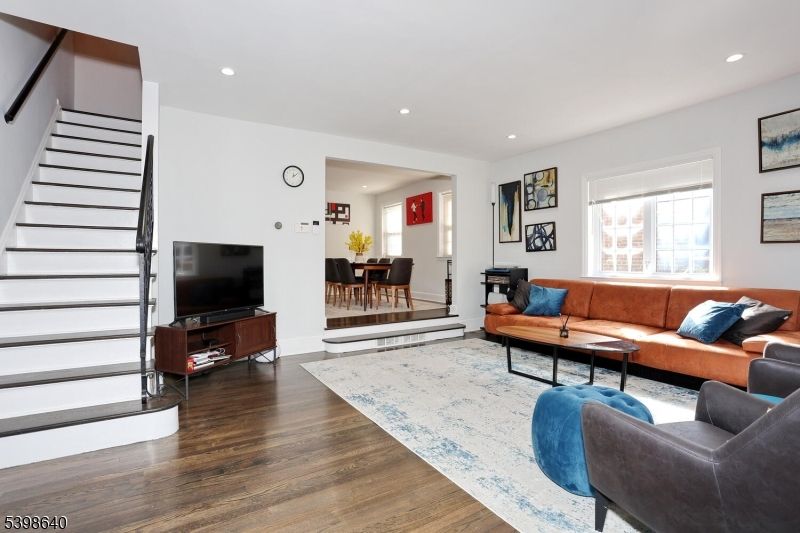 Dining room, Interior, Living room, Recessed Lighting, Wood Texture Flooring