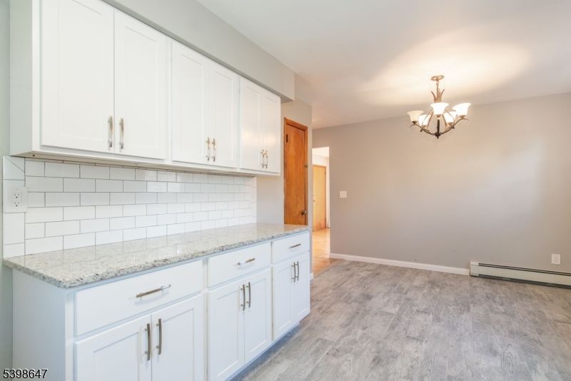 Chandelier, Empty room, Interior, Wood Texture Flooring