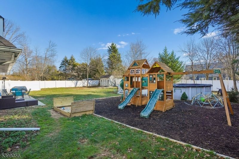 Backyard, Exterior, Playground