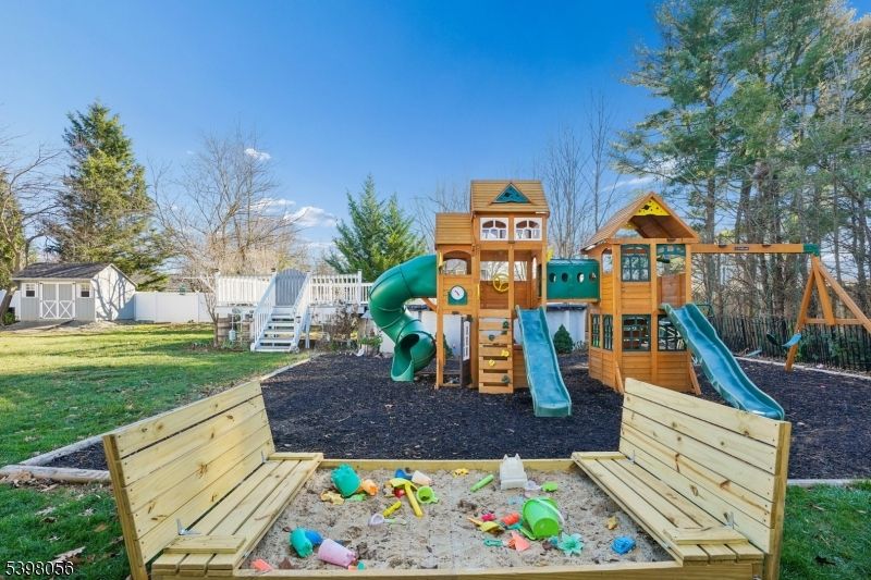 Backyard, Exterior, Playground