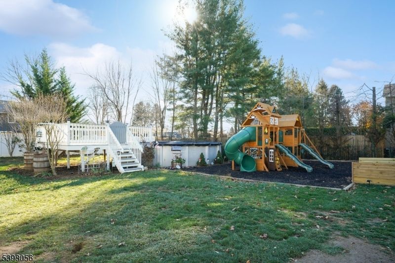 Backyard, Exterior, Playground