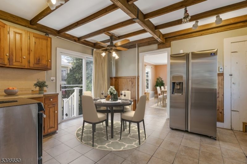 Dining room, Interior, Kitchen, Stainless Steel Appliances, Wooden Beams