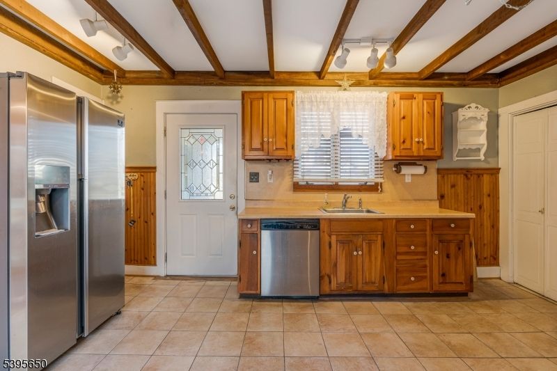 Interior, Kitchen, Stainless Steel Appliances, Wooden Beams