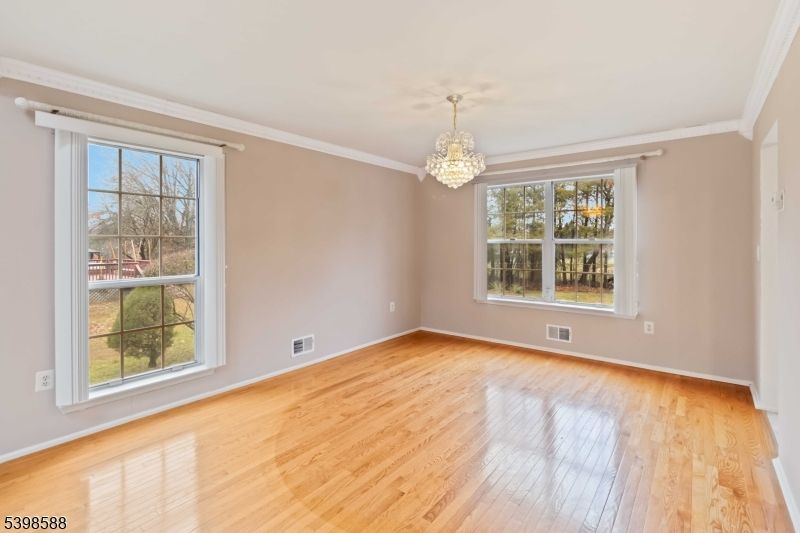 Chandelier, Empty room, Interior, Wood Texture Flooring