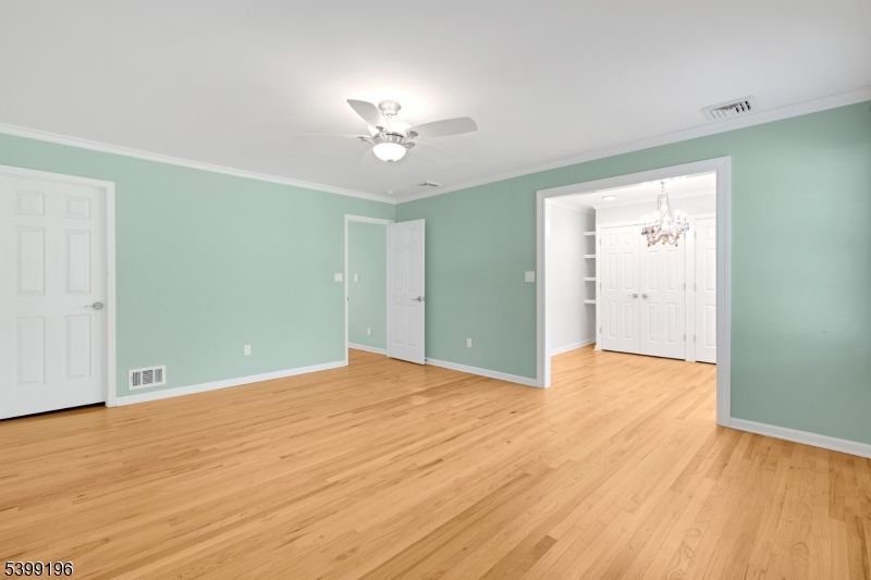 Chandelier, Empty room, Interior, Wood Texture Flooring