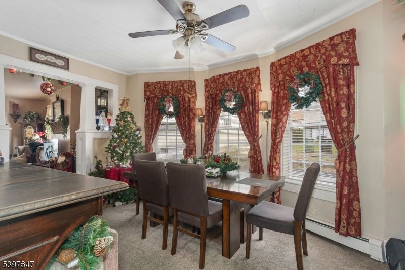 Dining room, Fireplace, Interior