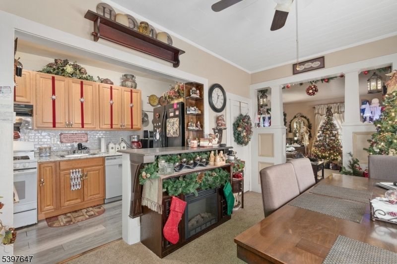 Dining room, Interior, Kitchen, Wood Texture Flooring