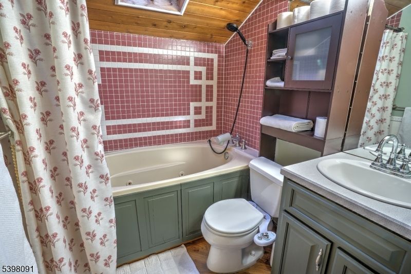 Bathroom, Interior, Wood Texture Flooring