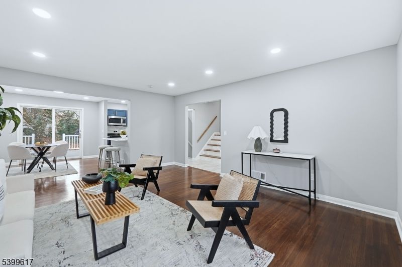 Dining room, Interior, Living room, Recessed Lighting, Wood Texture Flooring