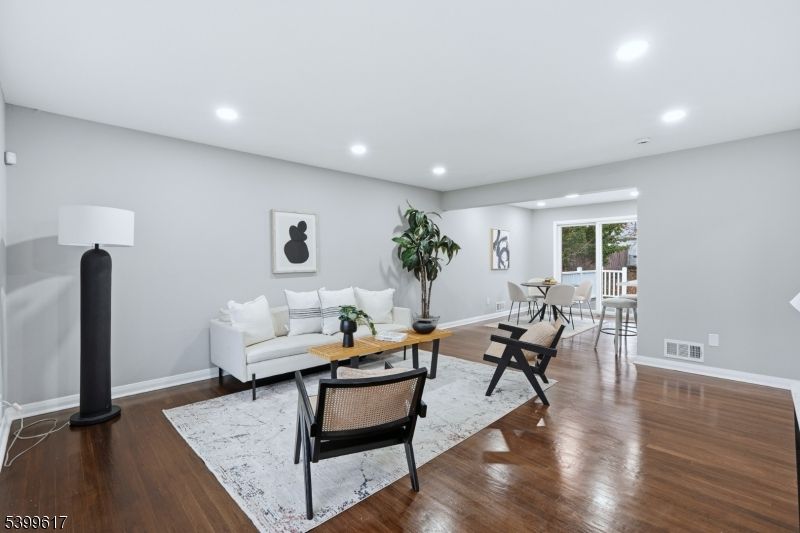 Dining room, Interior, Living room, Recessed Lighting, Wood Texture Flooring