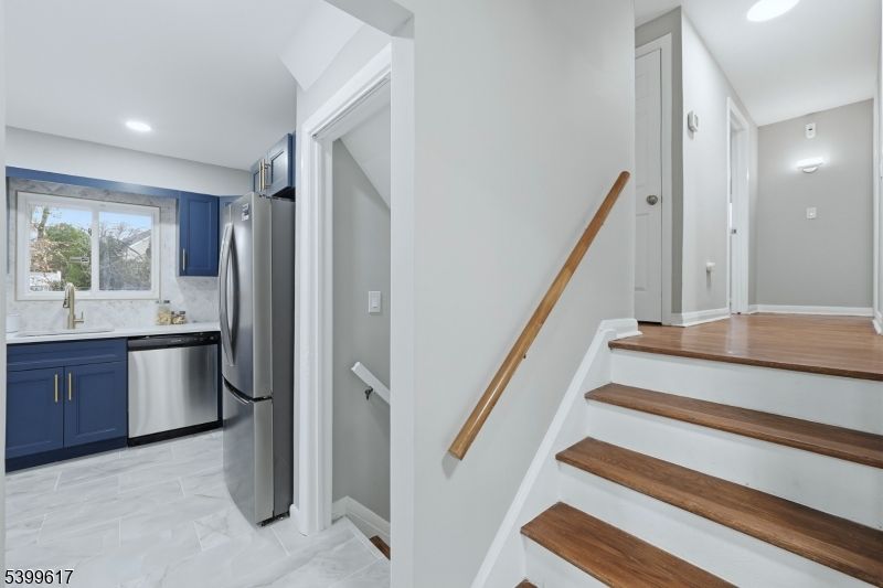 Interior, Kitchen, Marble, Recessed Lighting, Stainless Steel Appliances