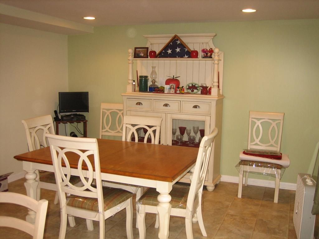 Dining room, Interior, Recessed Lighting