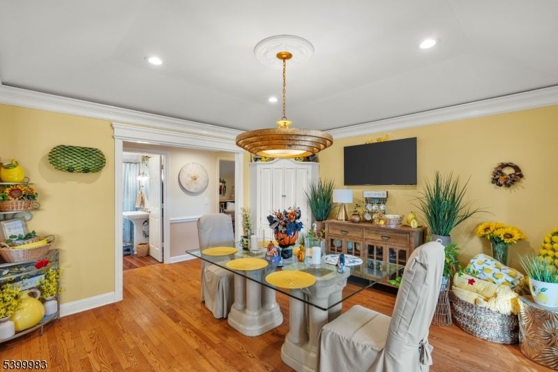 Dining room, Interior, Pendant Lights, Recessed Lighting, Wood Texture Flooring