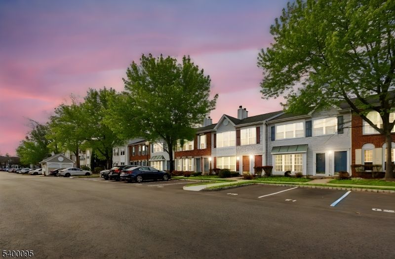 Exterior, Facade, Brick Facade, Rowhouse