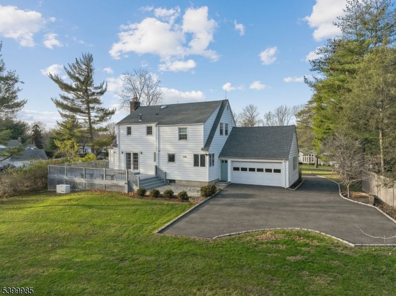 Backyard, Detached Garage, Exterior