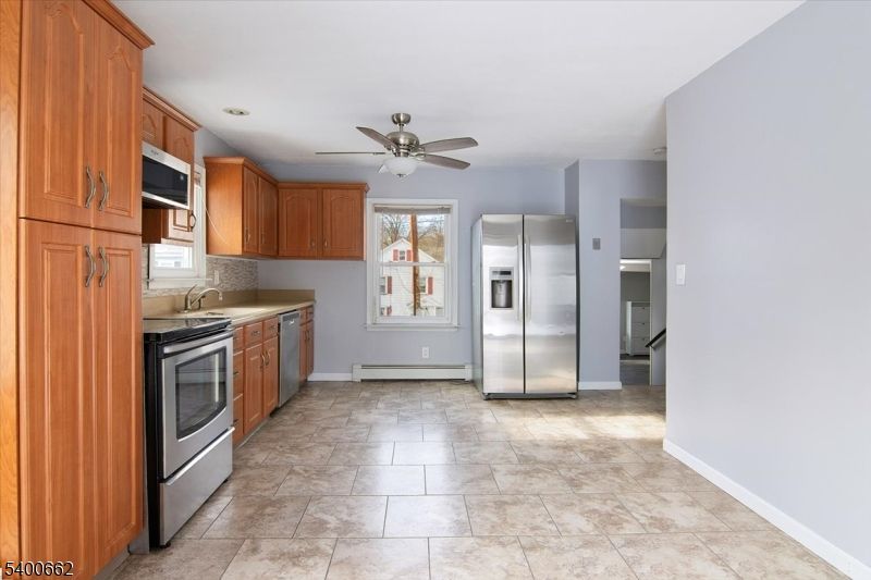 Interior, Kitchen, Stainless Steel Appliances