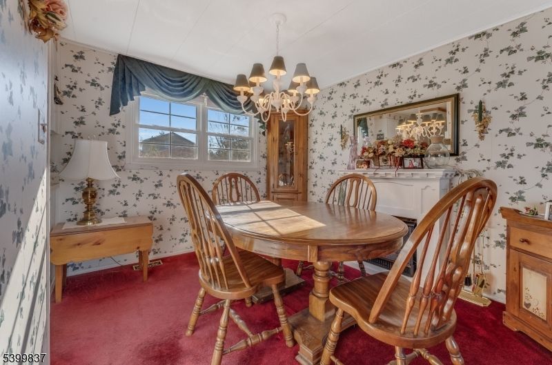 Chandelier, Dining room, Interior