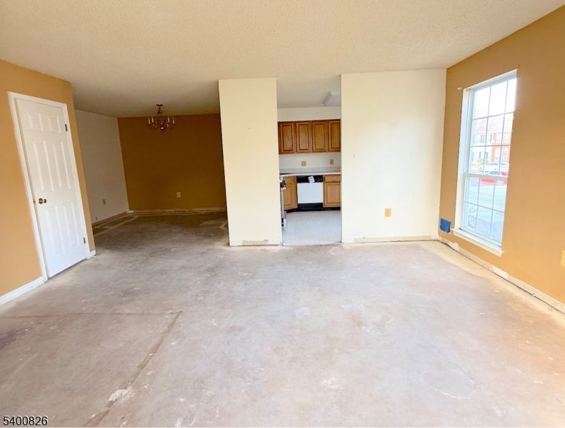 Chandelier, Empty room, Interior