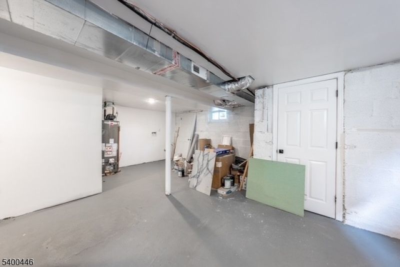 Garage, Interior, Stone Walls