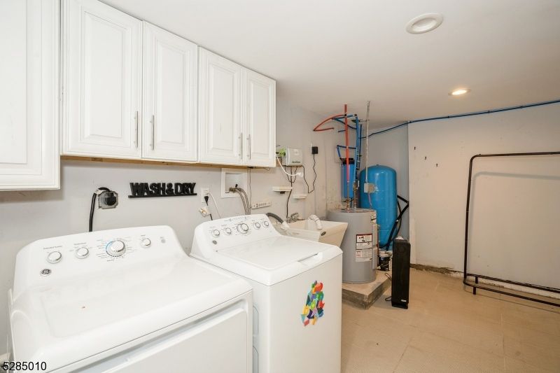 Interior, Recessed Lighting, Washer
