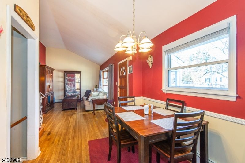 Chandelier, Dining room, Interior, Living room, Pendant Lights, Wood Texture Flooring