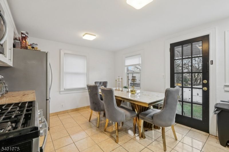 Dining room, Interior