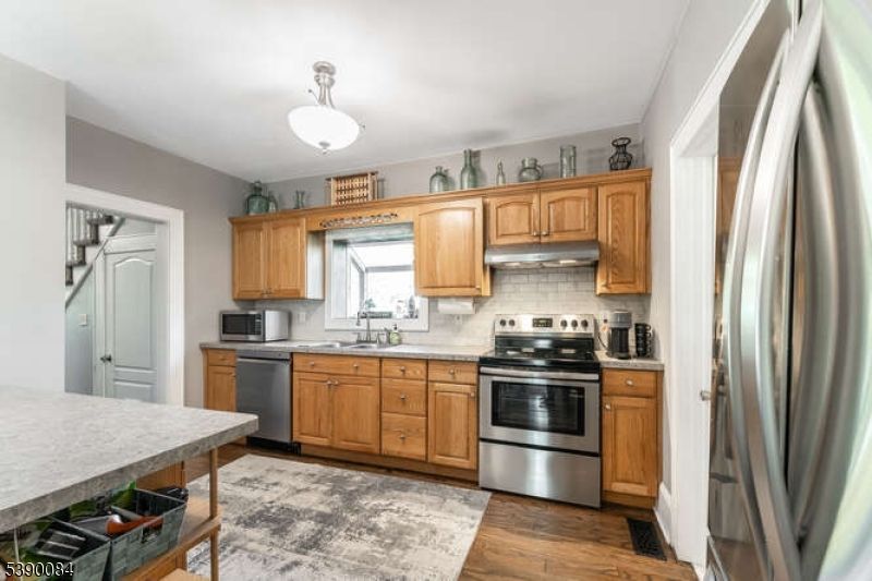 Interior, Kitchen, Stainless Steel Appliances, Wood Texture Flooring