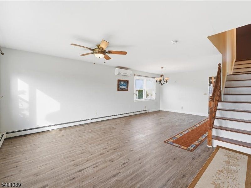 Chandelier, Empty room, Interior, Wood Texture Flooring