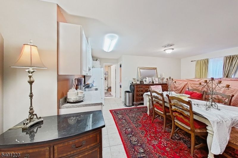 Dining room, Interior