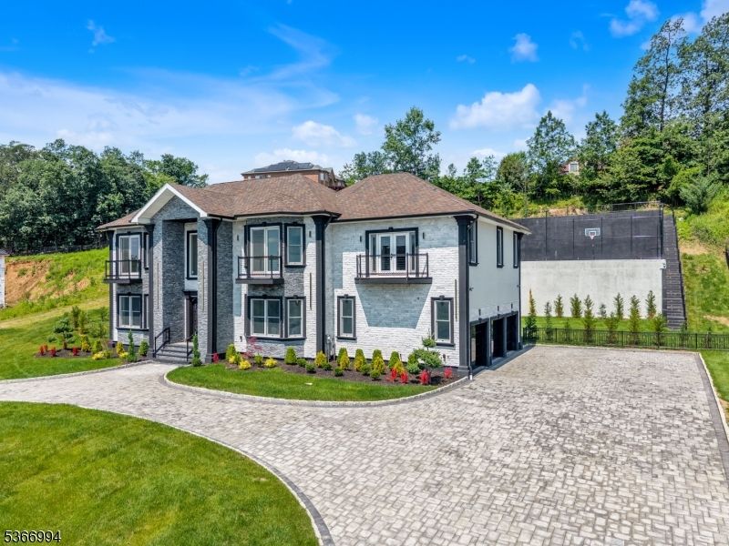 Backyard, Exterior, Facade, French Provincial