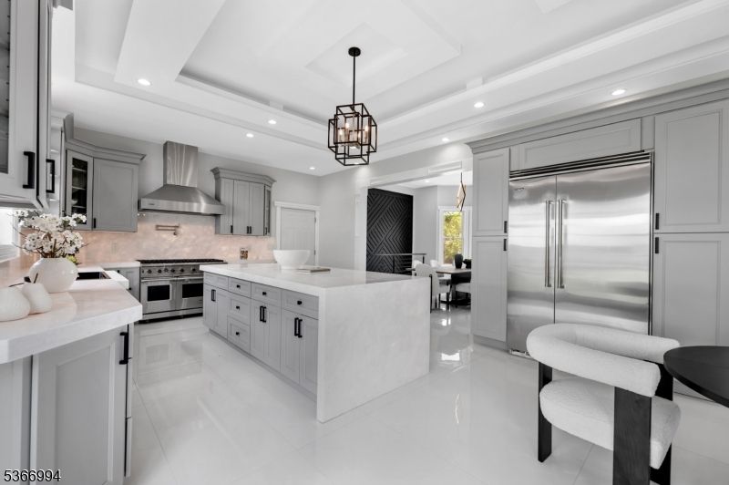 Interior, Kitchen, Pendant Lights, Recessed Lighting, Stainless Steel Appliances