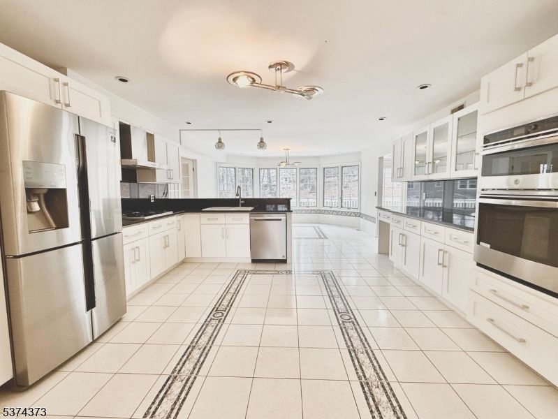 Interior, Kitchen, Stainless Steel Appliances