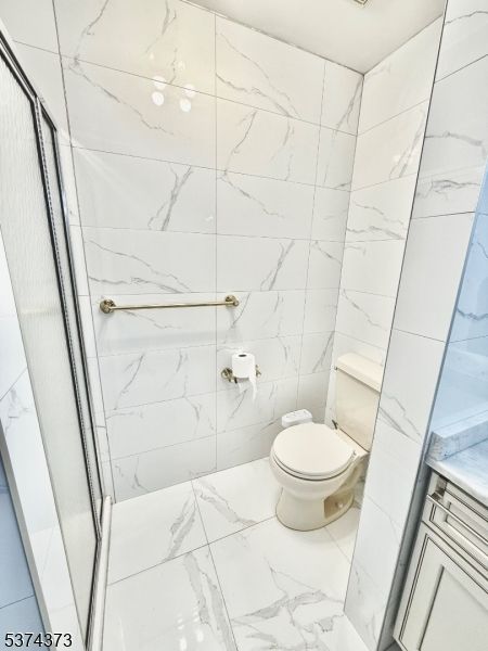 Bathroom, Interior, Marble, Marble Walls