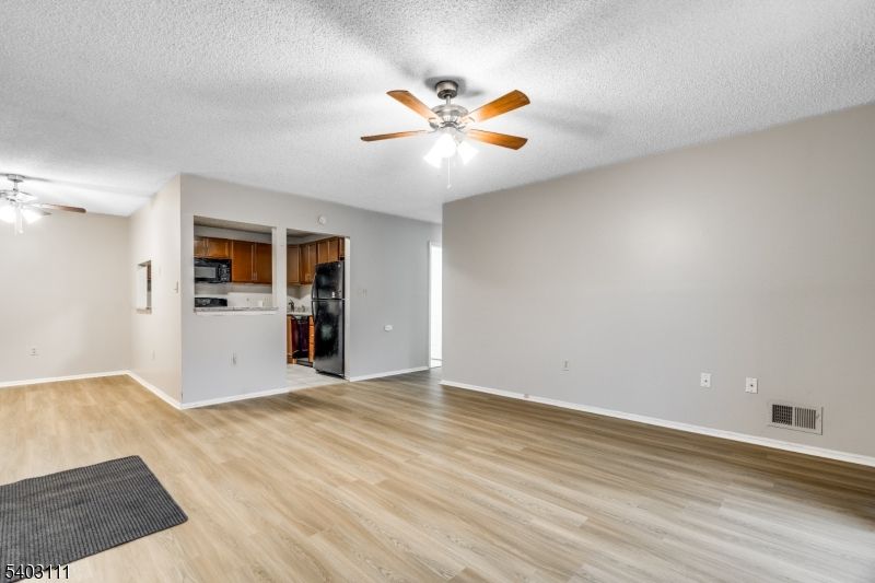 Empty room, Interior, Kitchen, Wood Texture Flooring