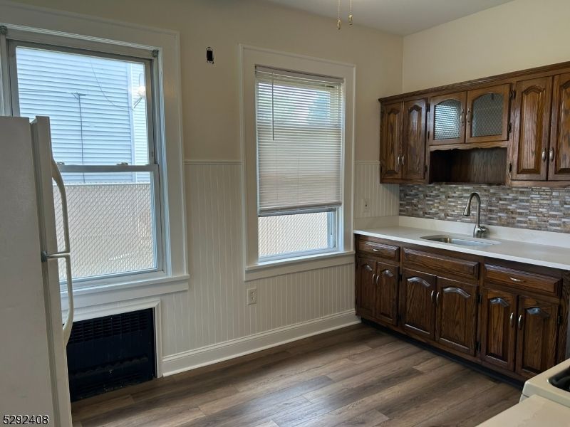 Fireplace, Interior, Kitchen, Wood Texture Flooring