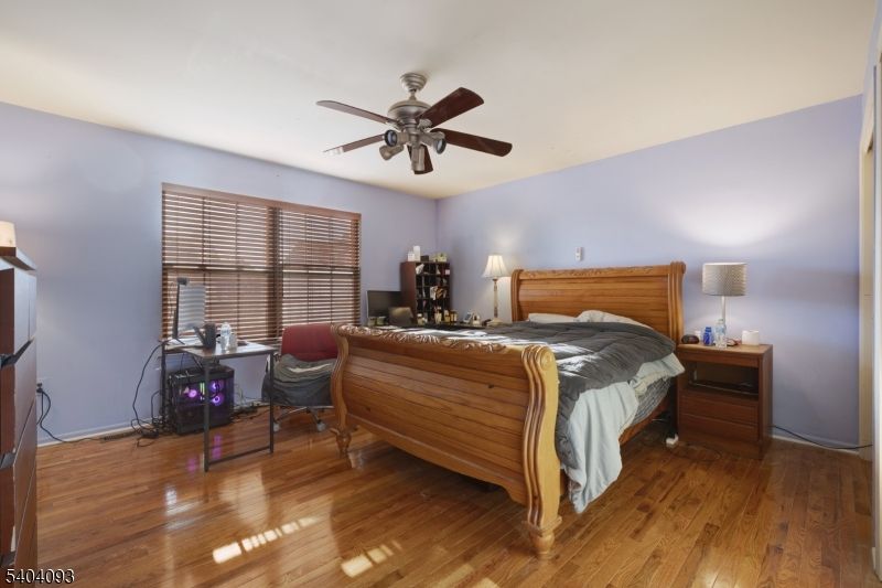 Bedroom, Home Office, Interior, Wood Texture Flooring