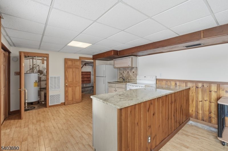 Interior, Kitchen, Recessed Lighting, Wooden Beams, Wood Texture Flooring