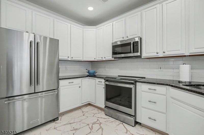 Interior, Kitchen, Marble, Recessed Lighting, Stainless Steel Appliances