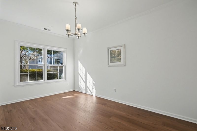 Chandelier, Empty room, Interior, Wood Texture Flooring